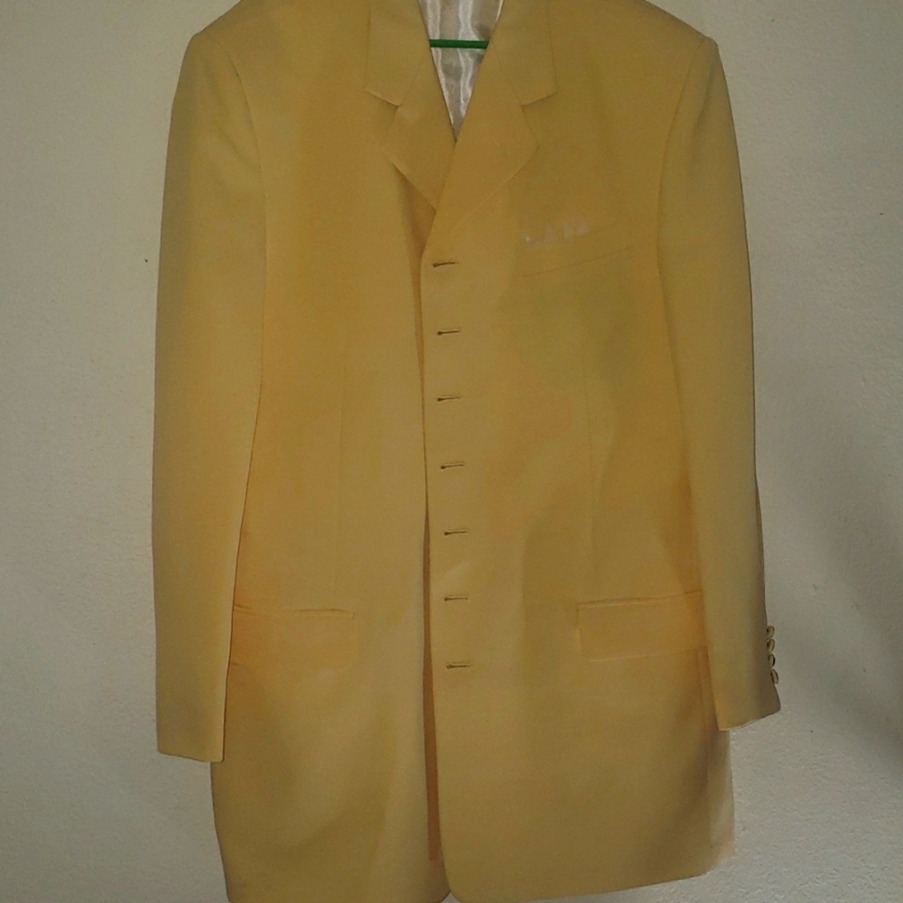 Suit